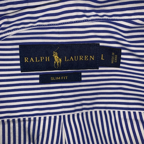 Large Ralph Lauren Button Down - Picture 5 of 5